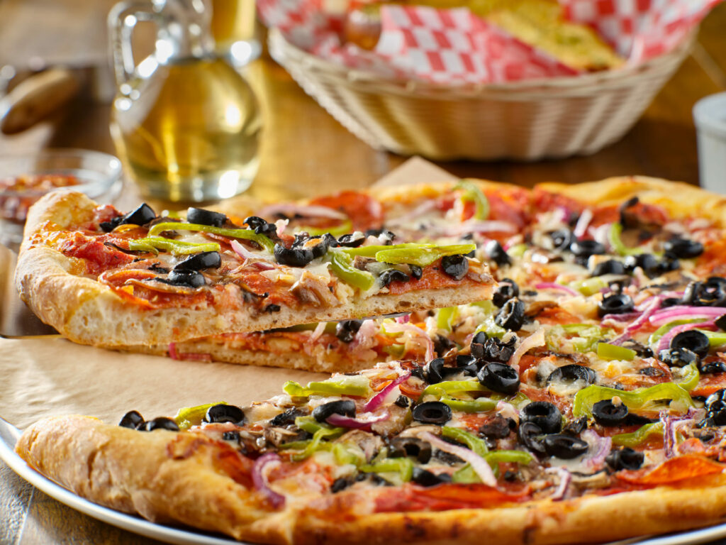 part de pizza aux olives